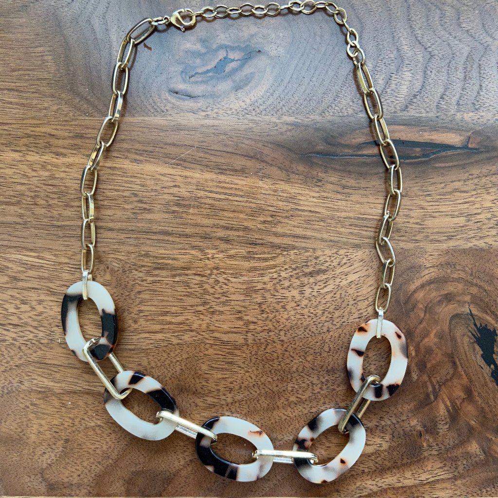 Jenna Tortoise Necklace By Slate